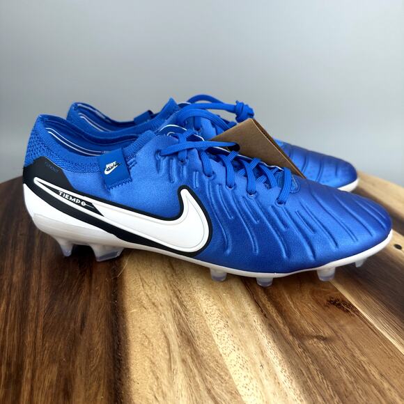 Nike Blue and White Athletic Shoes main image 10